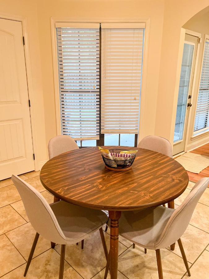 Lovely Townhouse! Auburn Luaran gambar