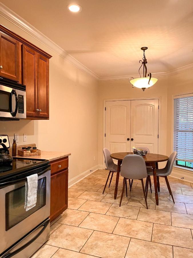 Lovely Townhouse! Auburn Luaran gambar